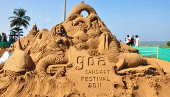 Goa is the best choice for beach vacations in India. Having world class beaches and all the facilities required for tourists. A very good night life is also there in Goa.