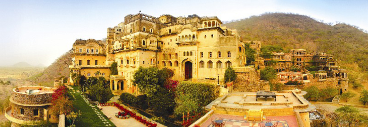 Neemrana Fort